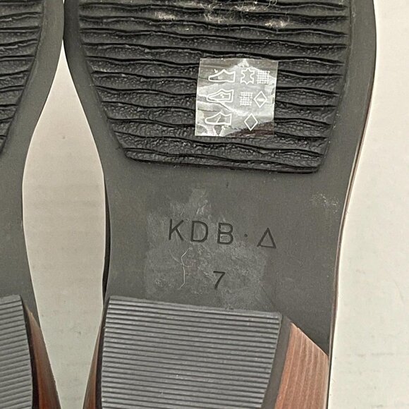 Kelsi Dagger Brooklyn Women's EUC Crestone Black Leather Perforated Booties Sz 7 - Picture 3 of 10